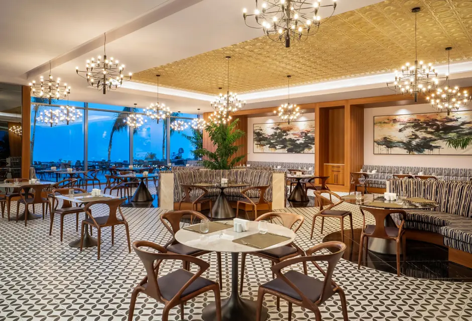 THE BUFFET MAIN RESTAURANT8