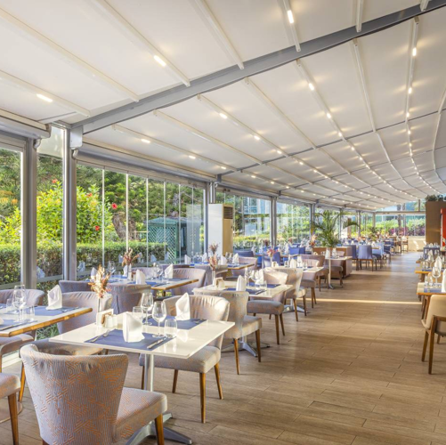 Le Buffet - Terrace 2