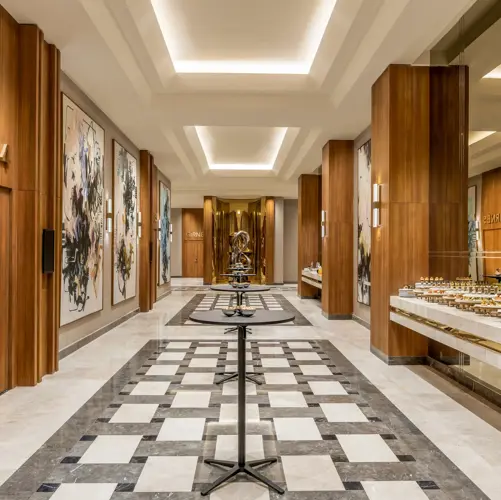 Girne FOYER1