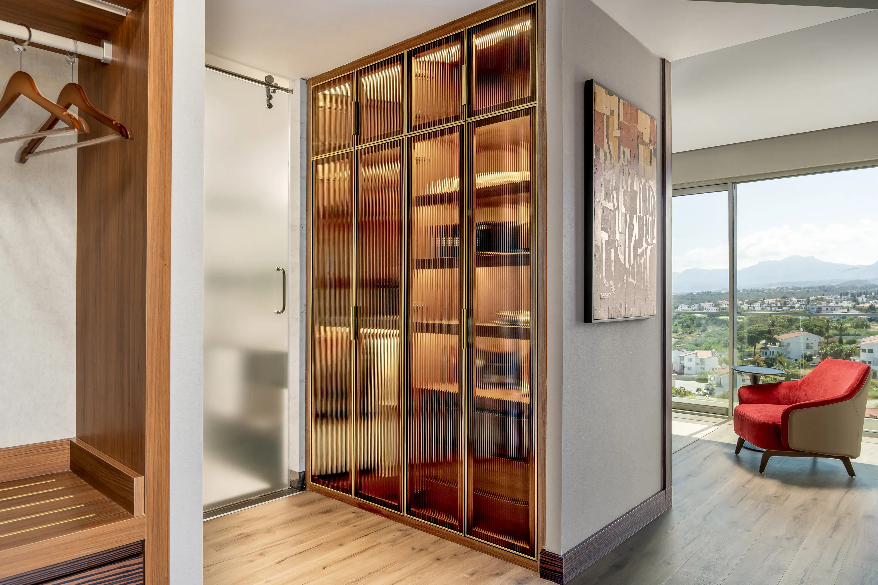 SIGNATURE SUITE (1 BEDROOM)3