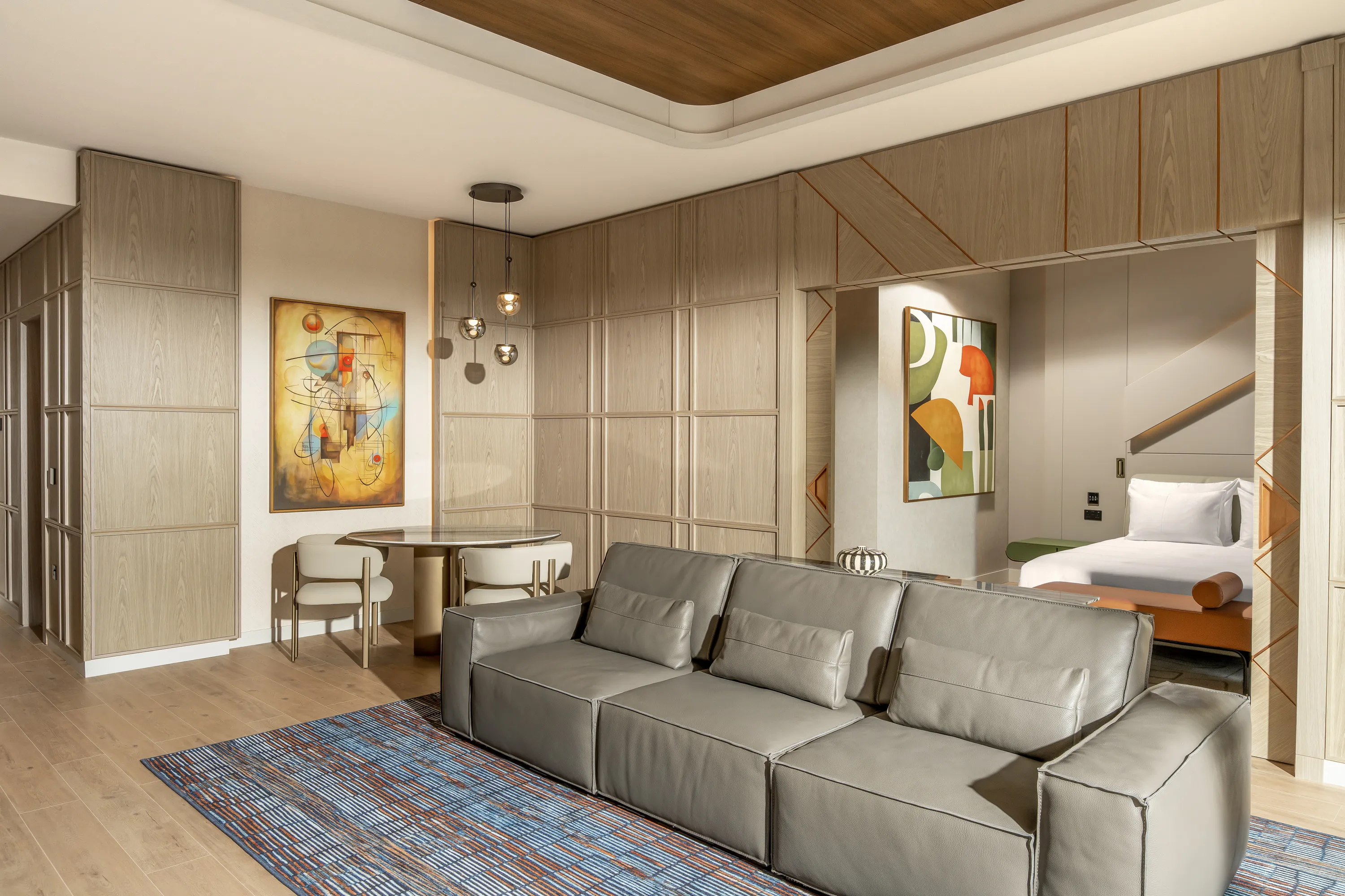 EXECUTIVE SUITE (LAND & SEA VIEW)7