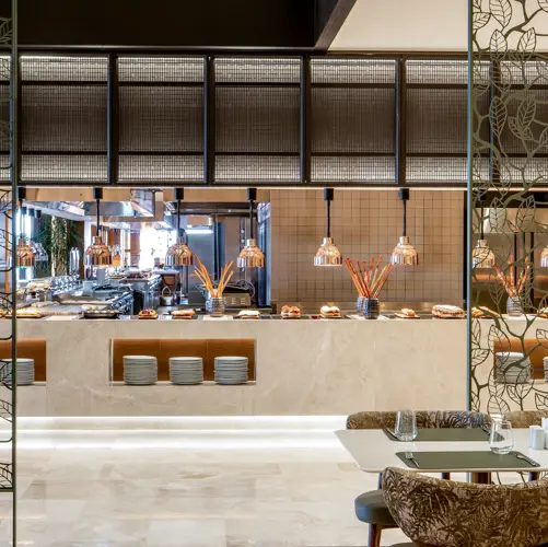 THE BUFFET MAIN RESTAURANT42
