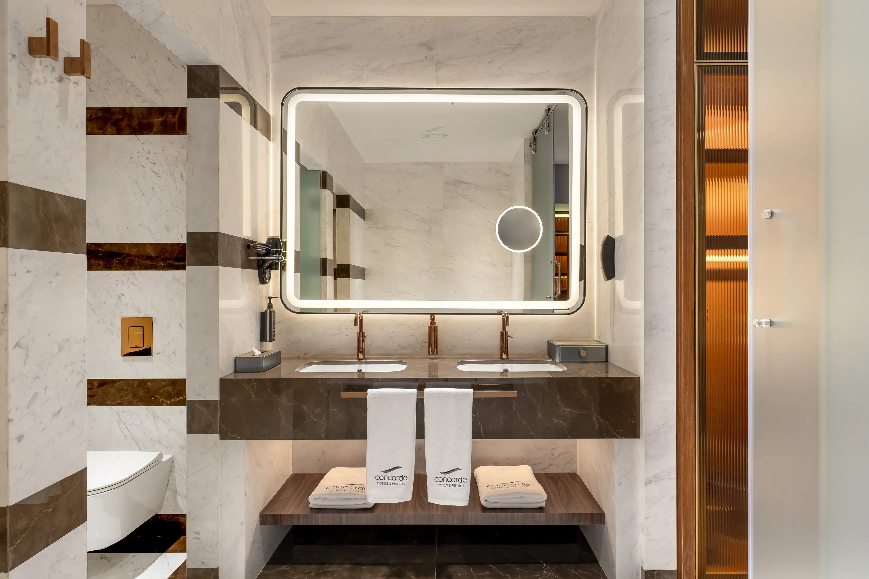 SIGNATURE SUITE (2 BEDROOM)6