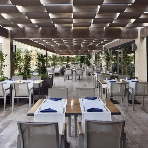 THE BUFFET MAIN RESTAURANT1