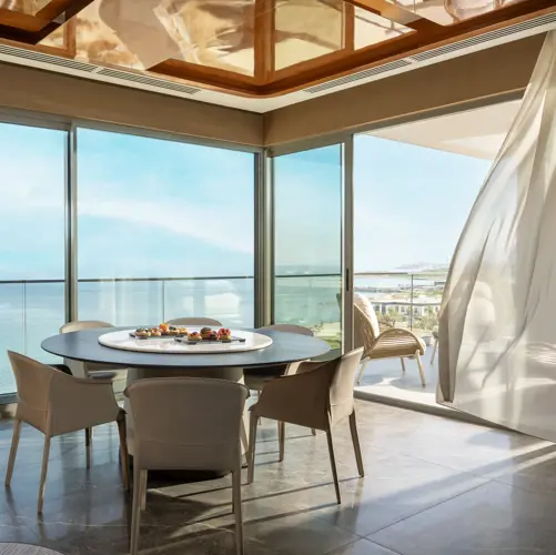 SIGNATURE SUITE (2 BEDROOM)25