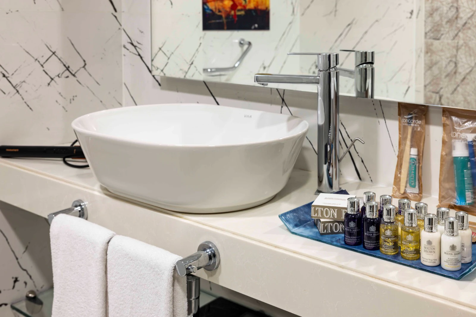 Bathroom Molton Browm