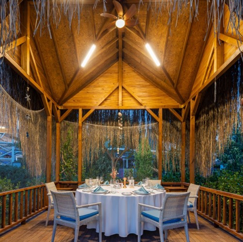 POSEIDON GARDEN PAVILLION 4