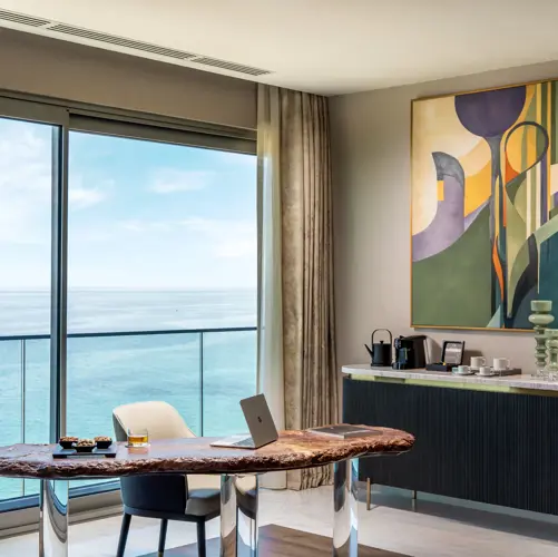 PRESIDENTAL SUITE1