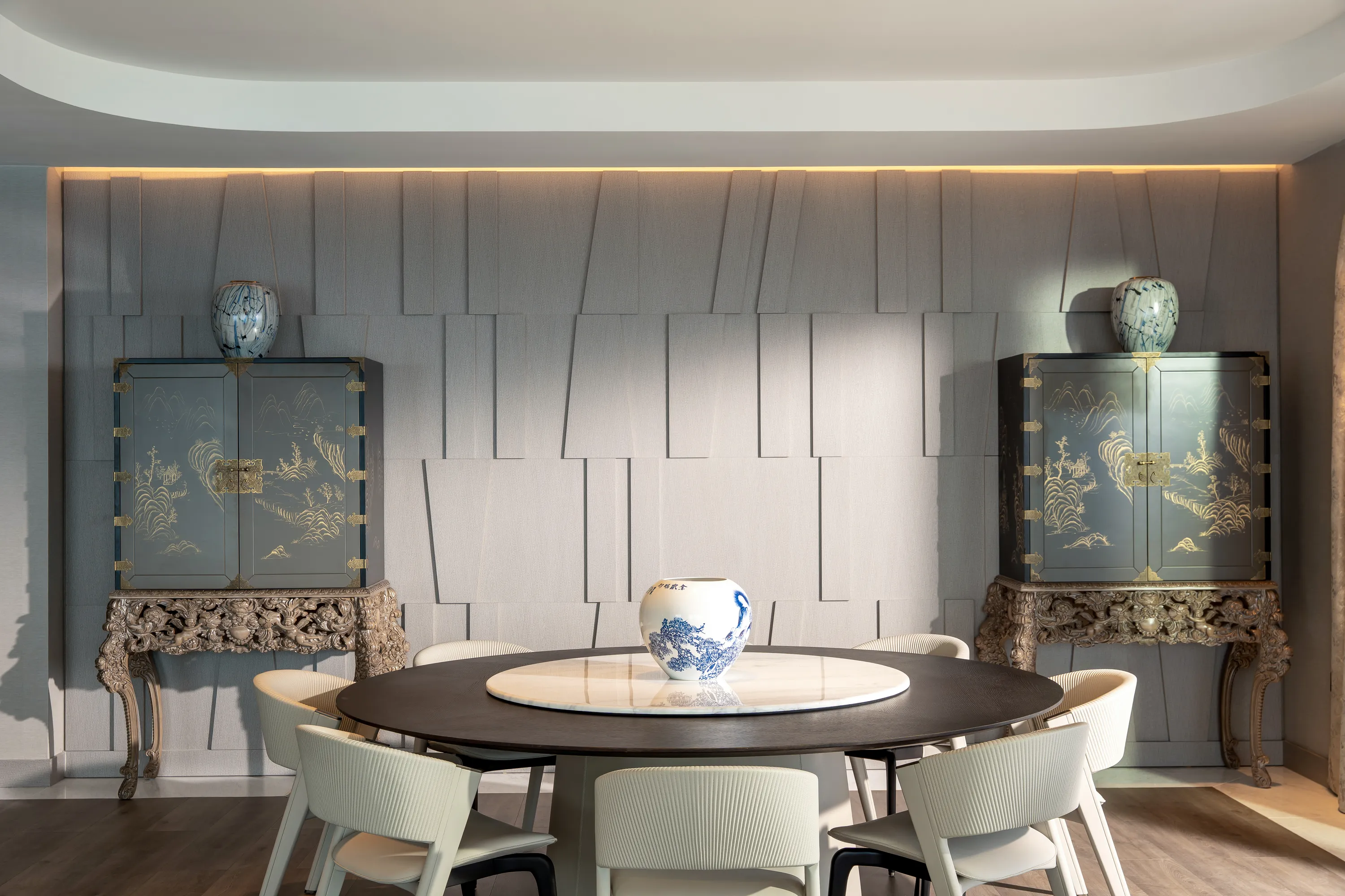 PRESIDENTAL SUITE3