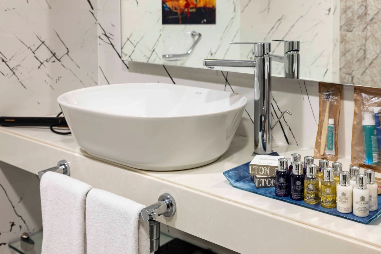 Bathroom Molton Browm