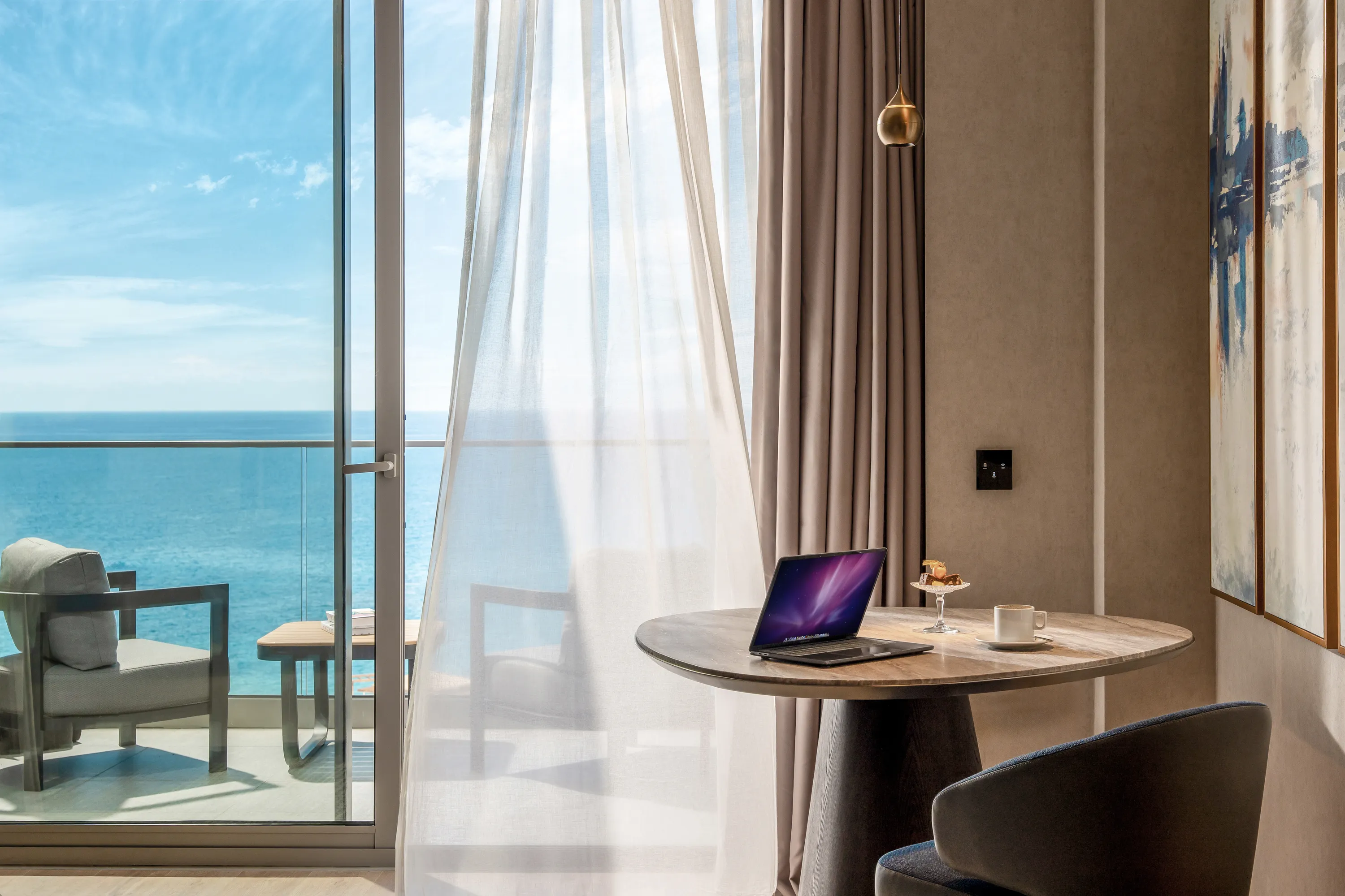 DELUXE ROOM TWIN BED (SEA VIEW)13