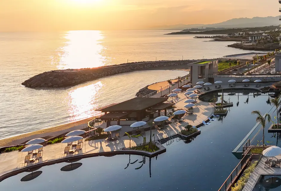 CAH AQUA BAR