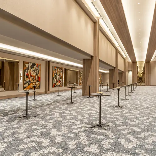 OPERA FOYER1