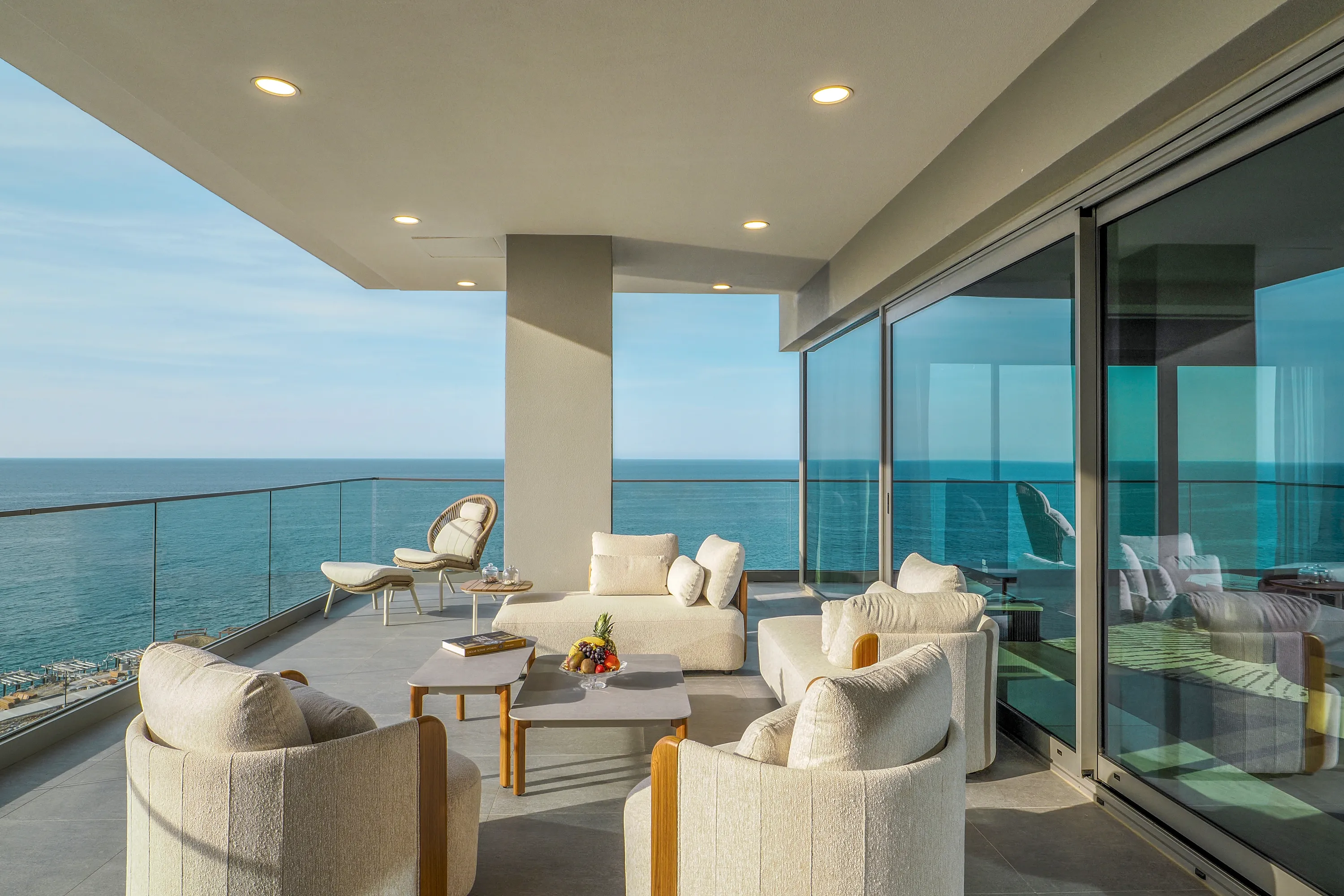 PRESIDENTAL SUITE14